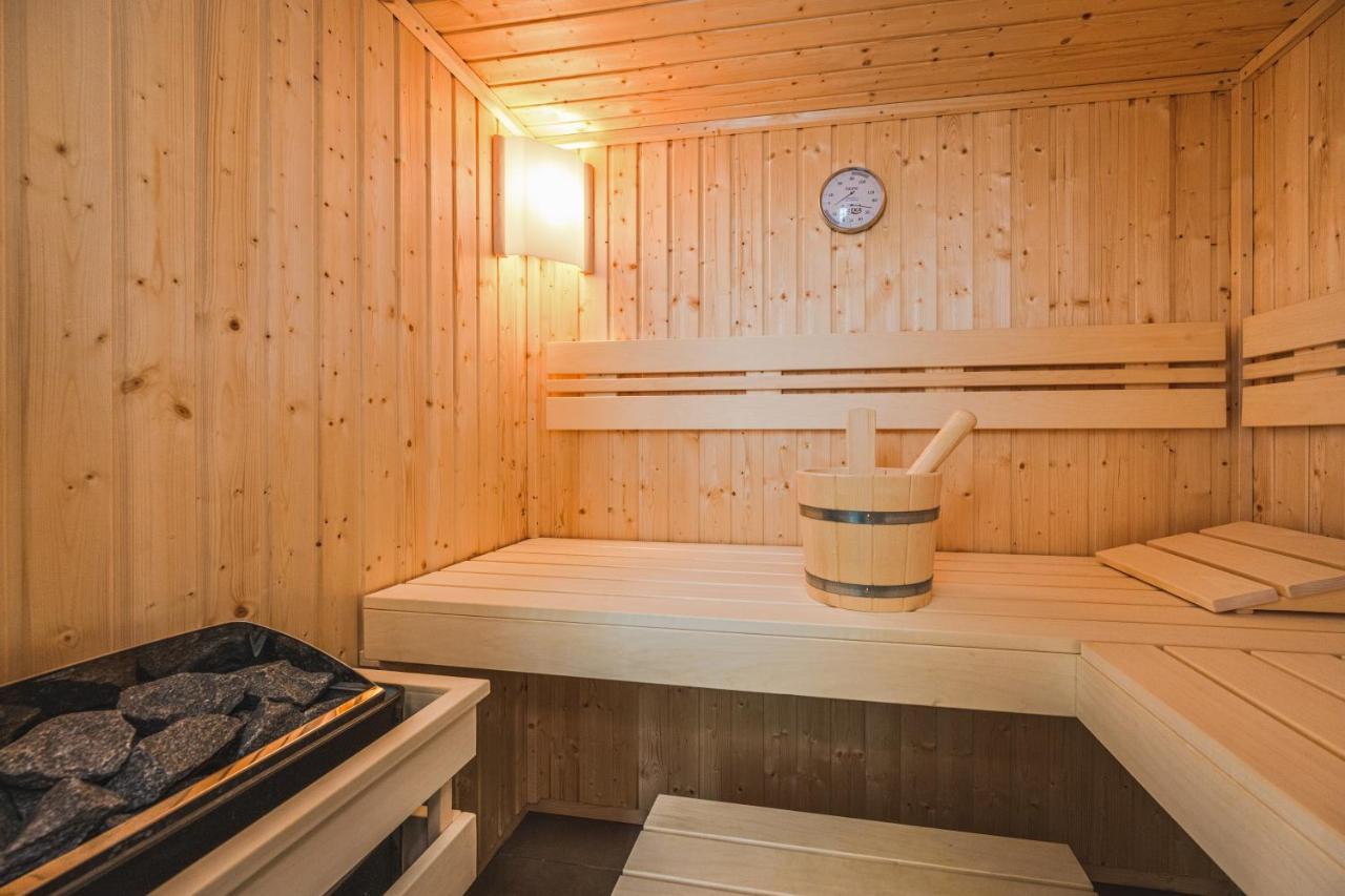 Reetdachhaus Am Haff Mit Sauna, Terrasse, Wlan Zirchow Eksteriør billede